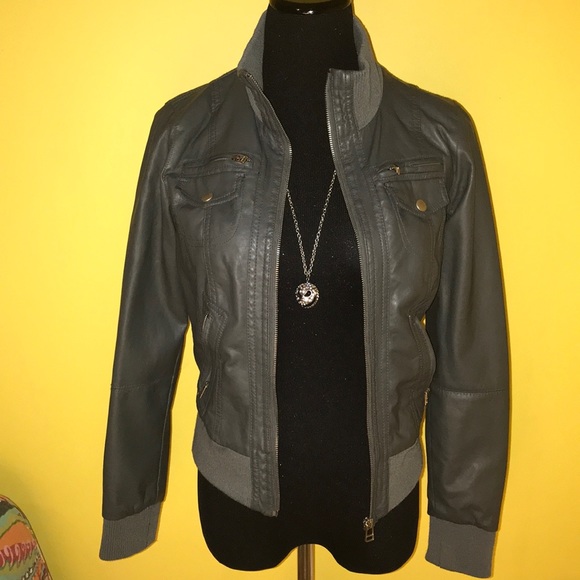 Bomber jacket - Picture 2 of 5